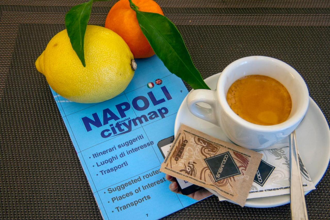 B&B Residenza Via Dei Mille Наполи Екстериор снимка