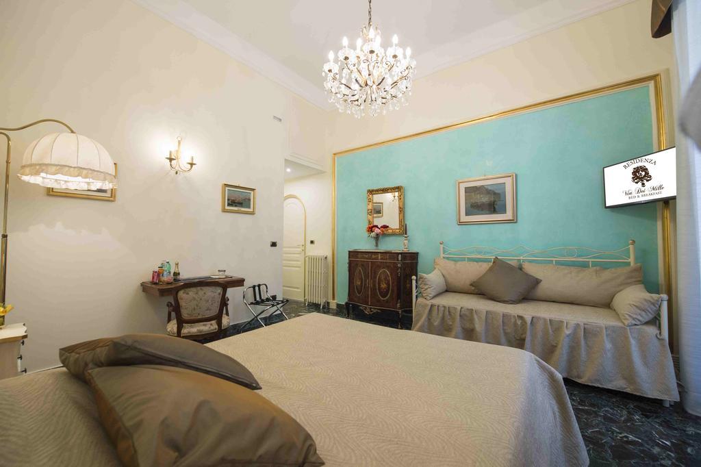 B&B Residenza Via Dei Mille Наполи Екстериор снимка